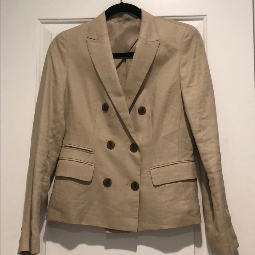 Linen Blazer - Picture 2 of 6